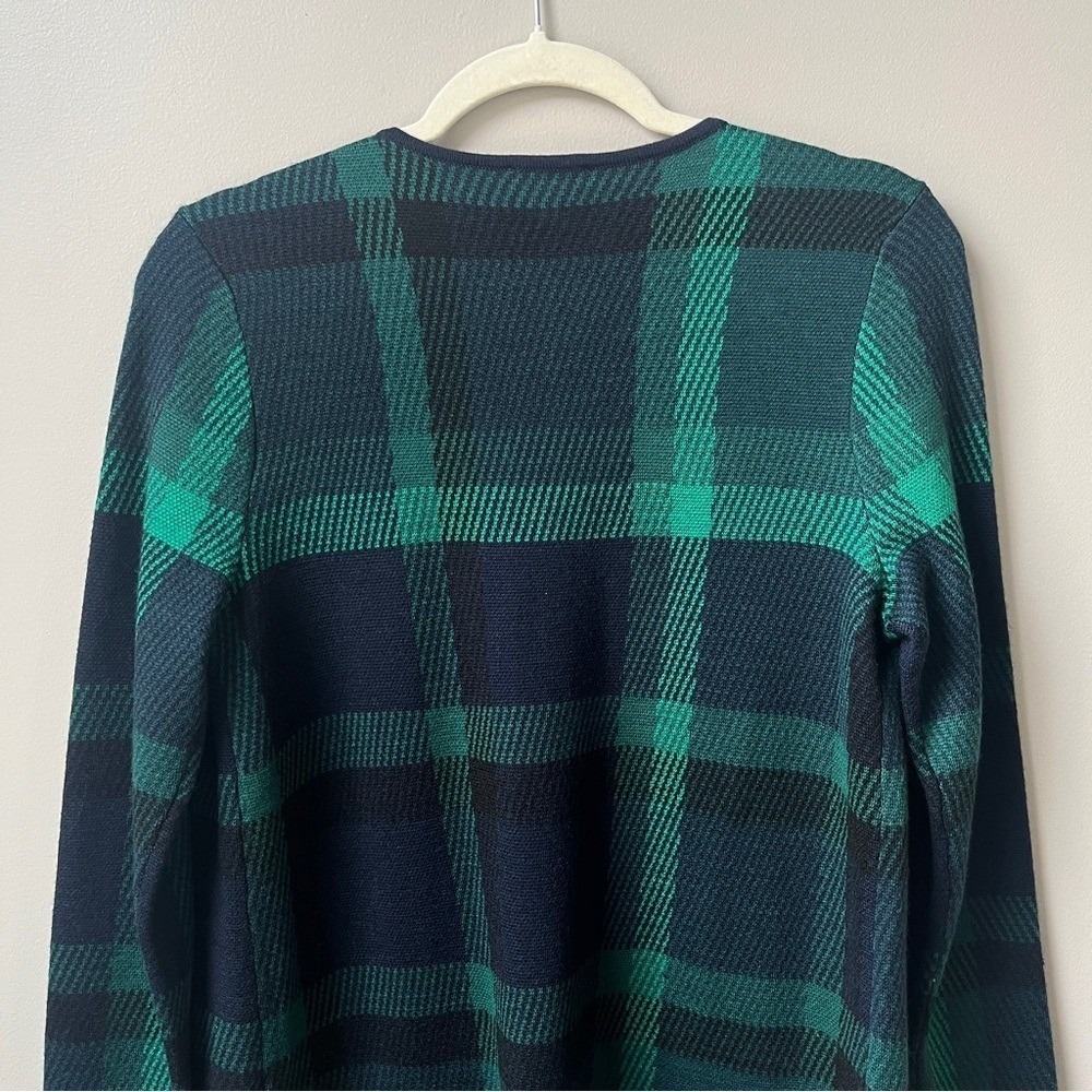 Talbots Cardigan‎ Sweater Women's Small 100% Merino Wool Plaid Navy Blue Green - Picture 7 of 8